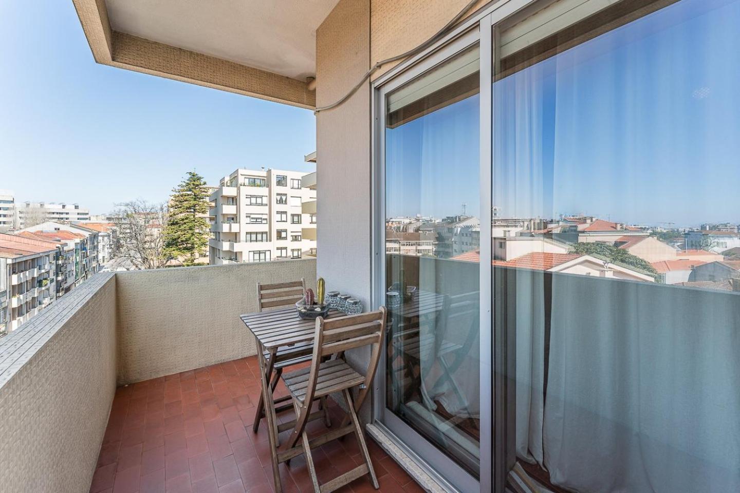 Guestready - Warwick Avenue In Lapa Apartment Porto Exterior photo